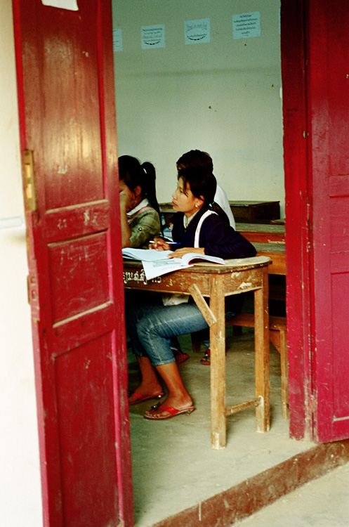 Attentif en classe (Luang Prabang)