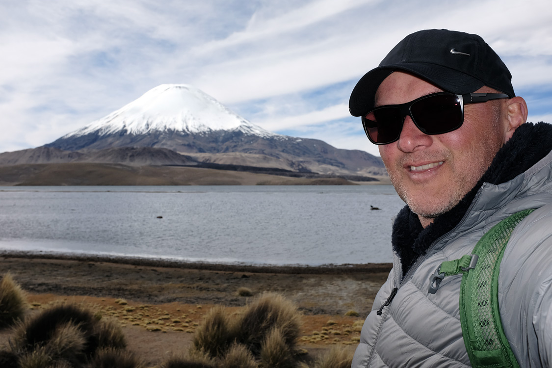 Pretentious selfie with Parinacota volcano in the background (Parque Nacional Lauca)