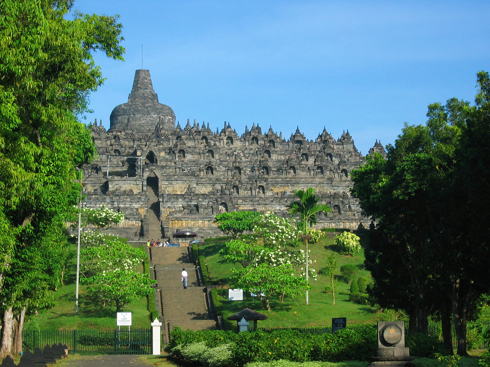 Java-Bali, 2004
